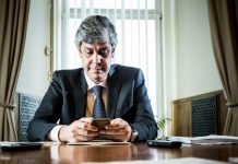 Governo contém despesa sobretudo à custa do investimento público