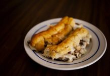 Há uma nova Cervejaria Gazela para comer os cachorrinhos à moda do Porto