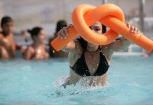 Matosinhos oferece aulas em piscina na marginal e não só