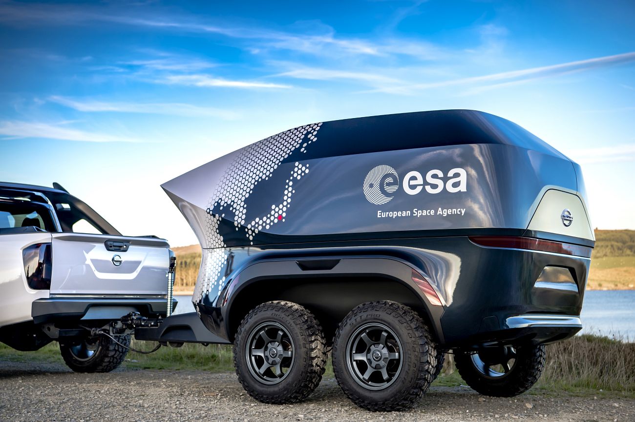 Nissan unveils mobile space observatory: the Nissan Navara Dark Sky Concept