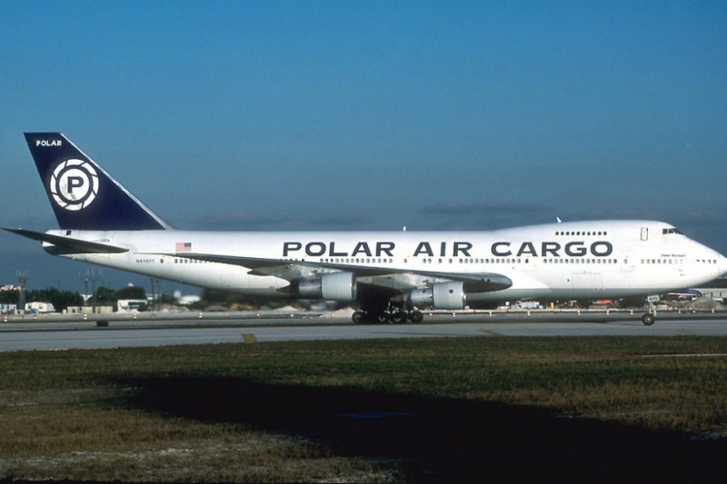 Boeing_747-124(SF),_Polar_Air_Cargo_AN1025026