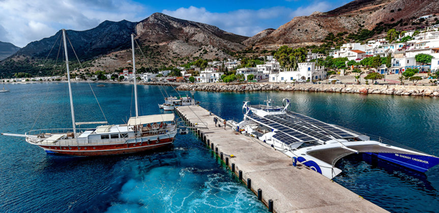 Greece_Houses_Marinas_Sailing_Ships_Mountains_551162_1280x623-863×420