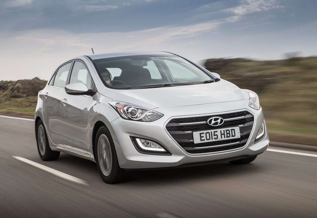Hyundai-i30-2015-1280-03