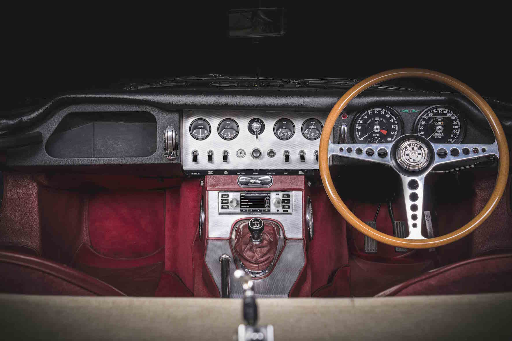 JLR_Classic_Infotainment_310818_J_01