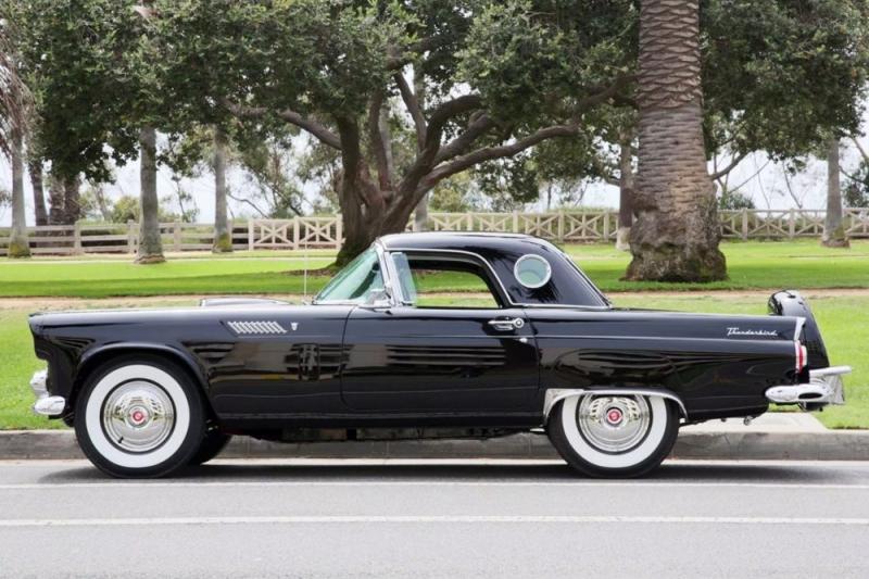 Marilyn-Monroes-Black-Raven-1956-Ford-Thunderbird-0-Hero
