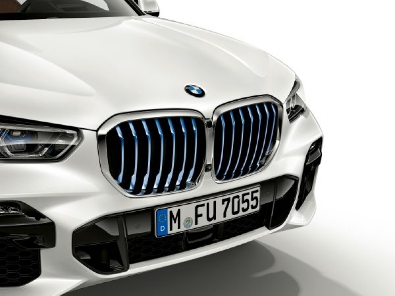 P90320139_lowRes_the-new-bmw-x5-xdriv-960×600