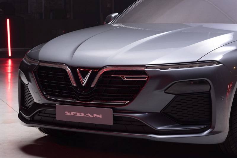 VinFast Sedan front (1)