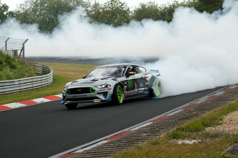 Watch High-Powered 900 Horsepower Mustang RTR Become First Car E