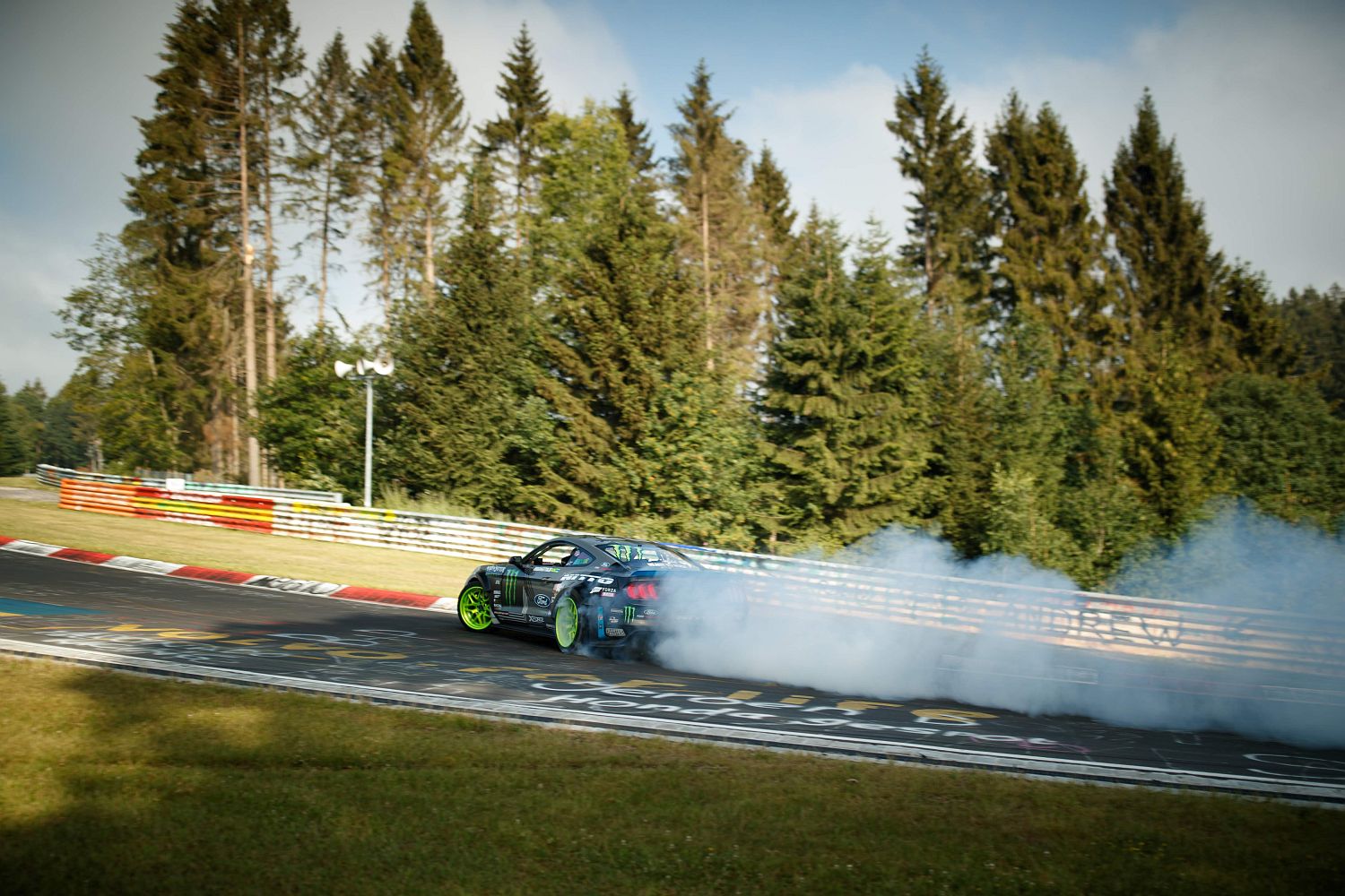 Watch High-Powered 900 Horsepower Mustang RTR Become First Car E