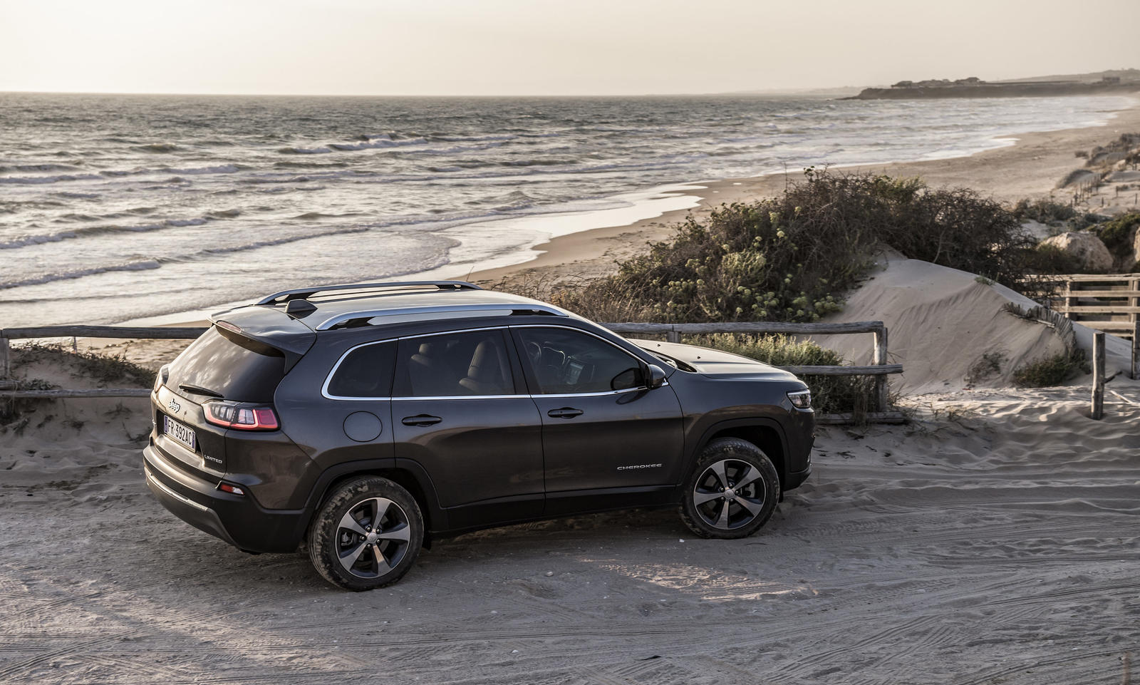 rsz_new_jeep_cherokee_limited_18