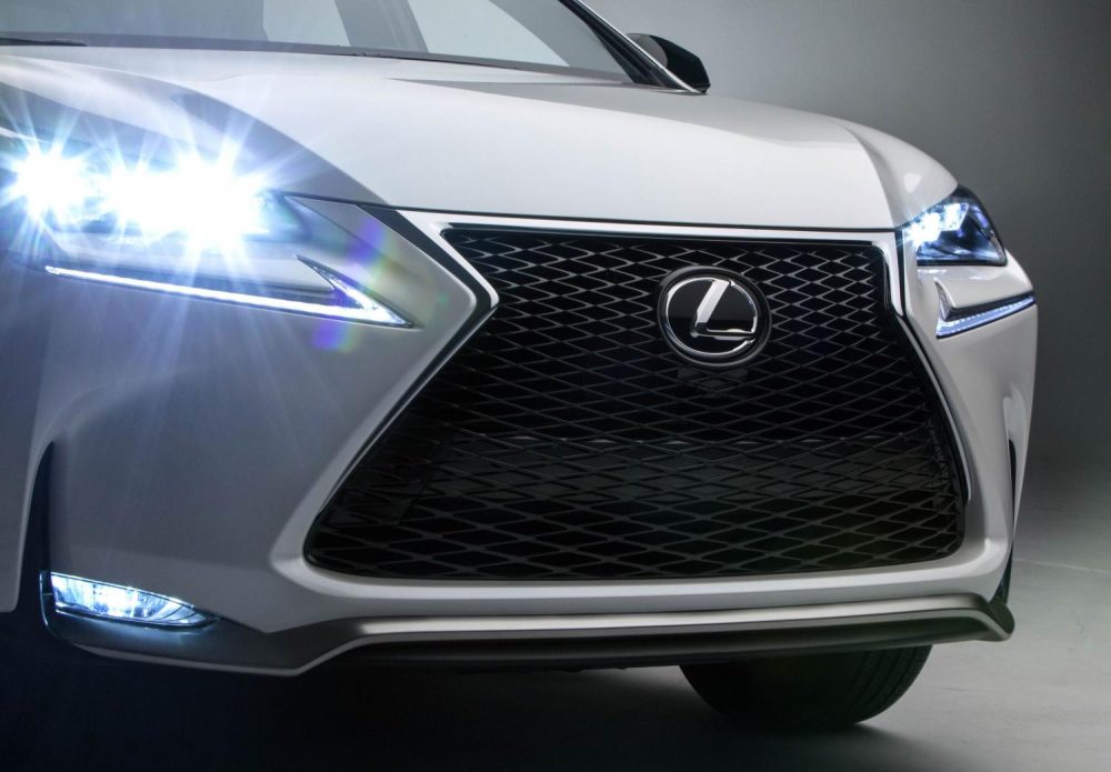 2015_Lexus_NX_200t_F_SPORT_024