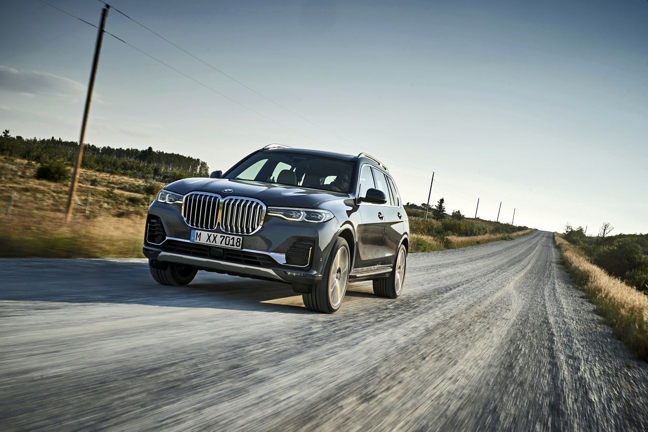 BMW X7 oficiais 2018 (2)