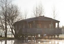 Entre na cabana de 1300€ onde Cristina Ferreira e Johnny Depp dormiram