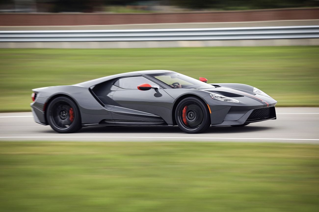 Carbon fibre wheels and a polycarbonate engine cover add unique touch