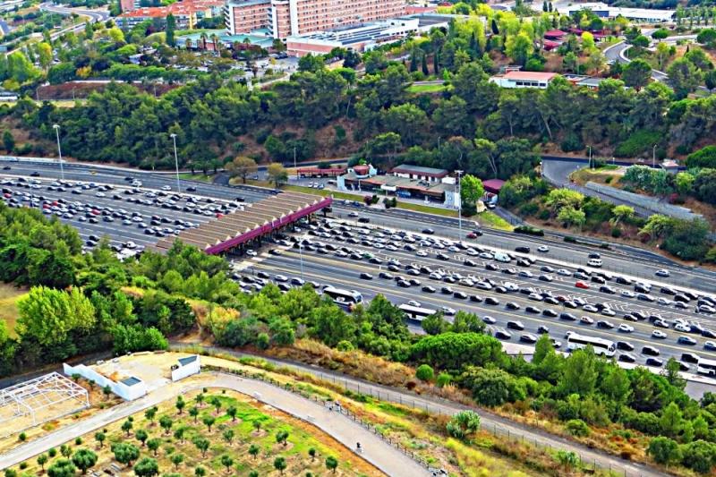 Santuario_Nacional_de_Cristo_Rei_-_panoramio_(5)