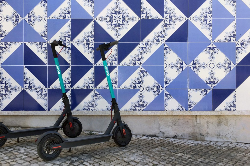 iomo-scooter-3-1024×683