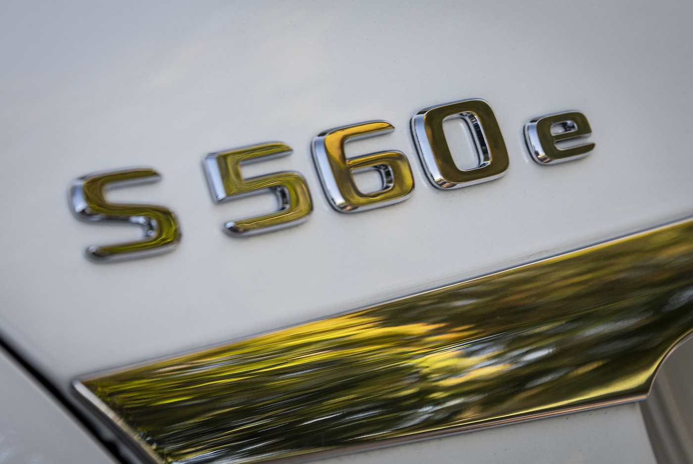 Driven by EQ Stuttgart 2018

Driven by EQ Stuttgart 2018