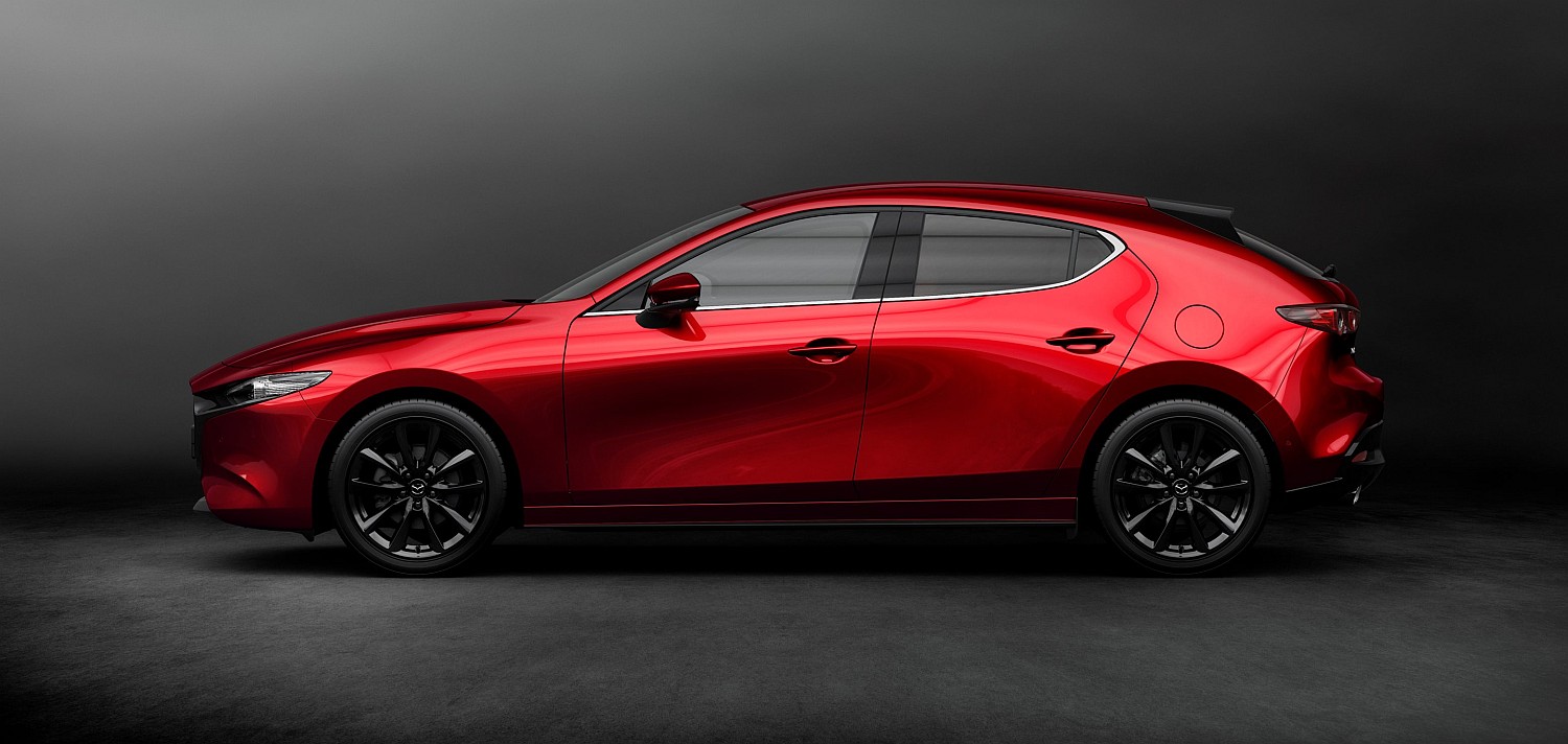 09_All-New-Mazda3_5HB_EXT_lowres