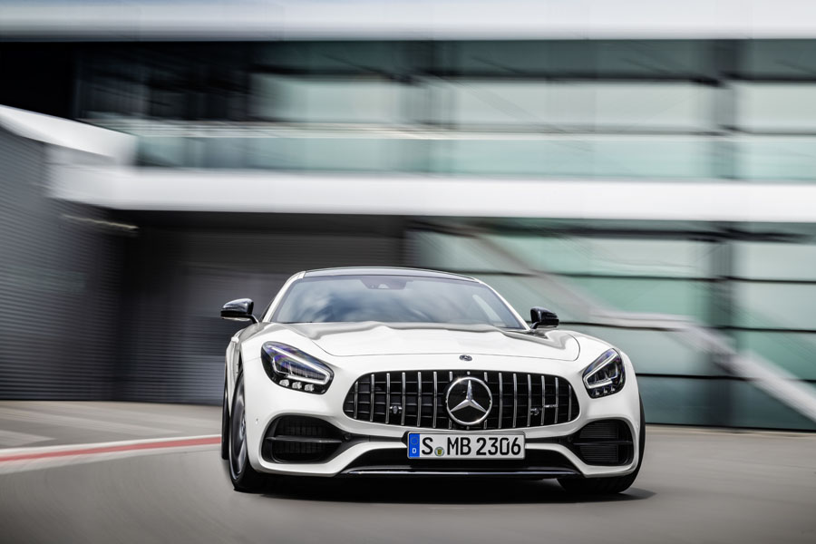 Der neue Mercedes-AMG GT und AMG GT R PRO: Nachgeschärft und noch agiler

The new Mercedes-AMG GT and AMG GT R PRO: Further honed and even more agile