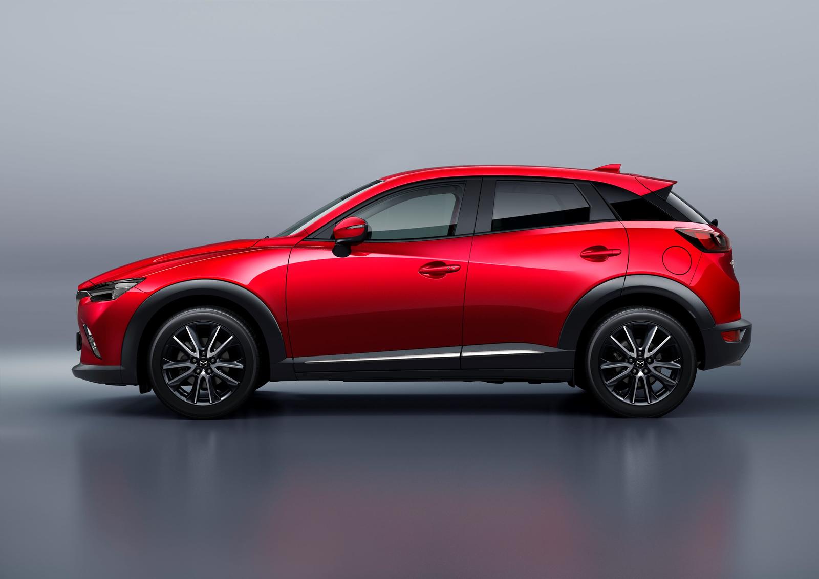 2017CX-3_Geneva_Still10