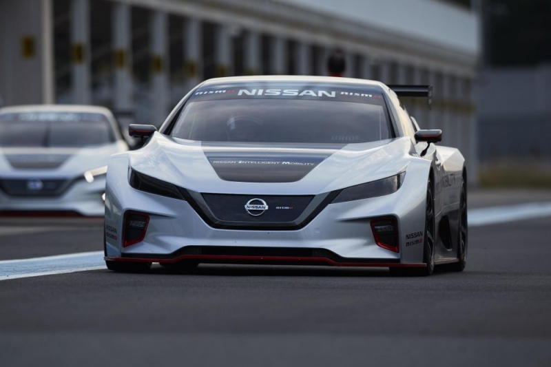 2018 LEAF NISMO RC track 20