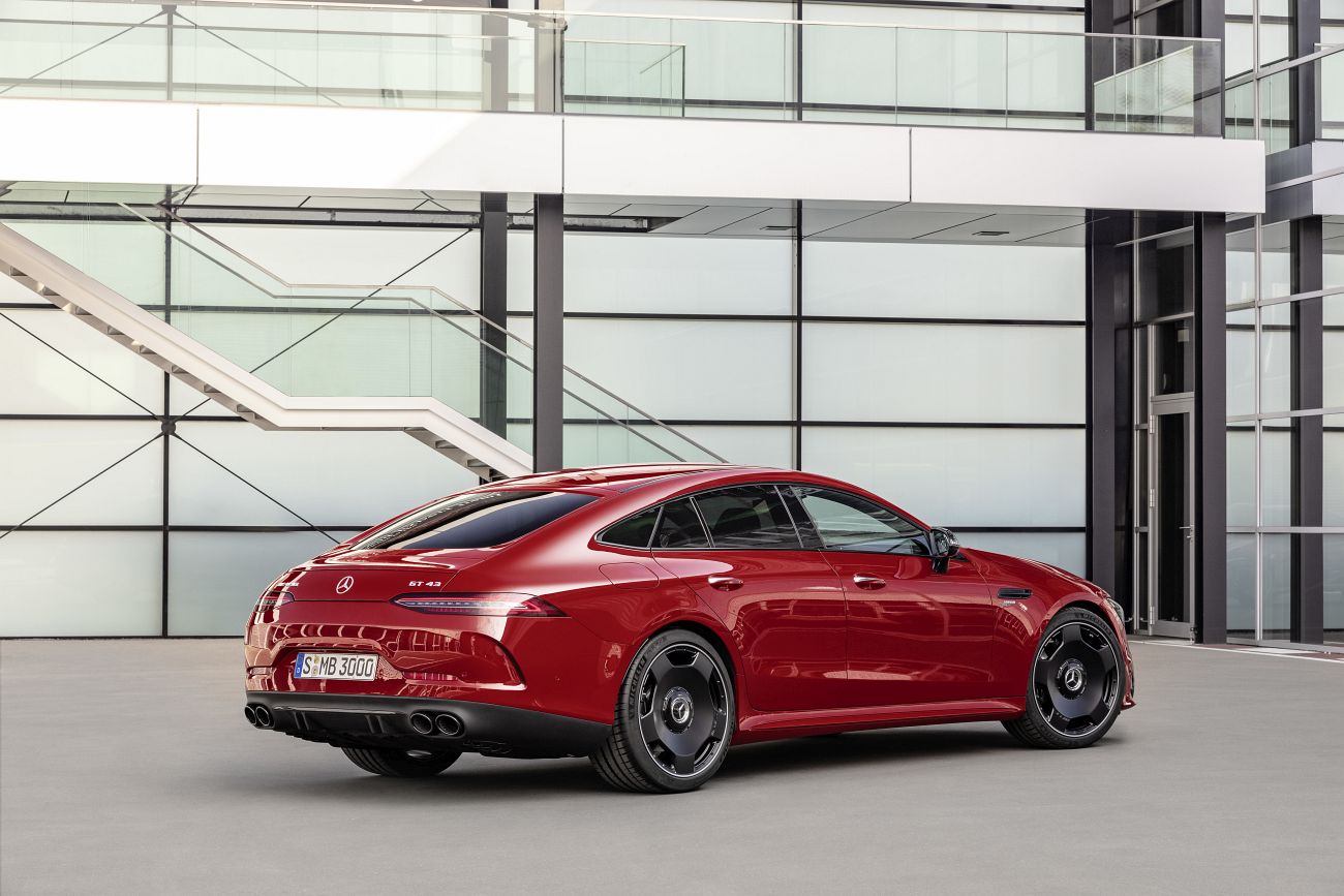 Verkaufsstart für neue Mercedes-AMG GT 4-Türer Coupé Modelle: Sportwagen-Portfolio wächst weiter

Sales launch of the new Mercedes-AMG GT 4-door Coupé models: Sports car portfolio continues to grow