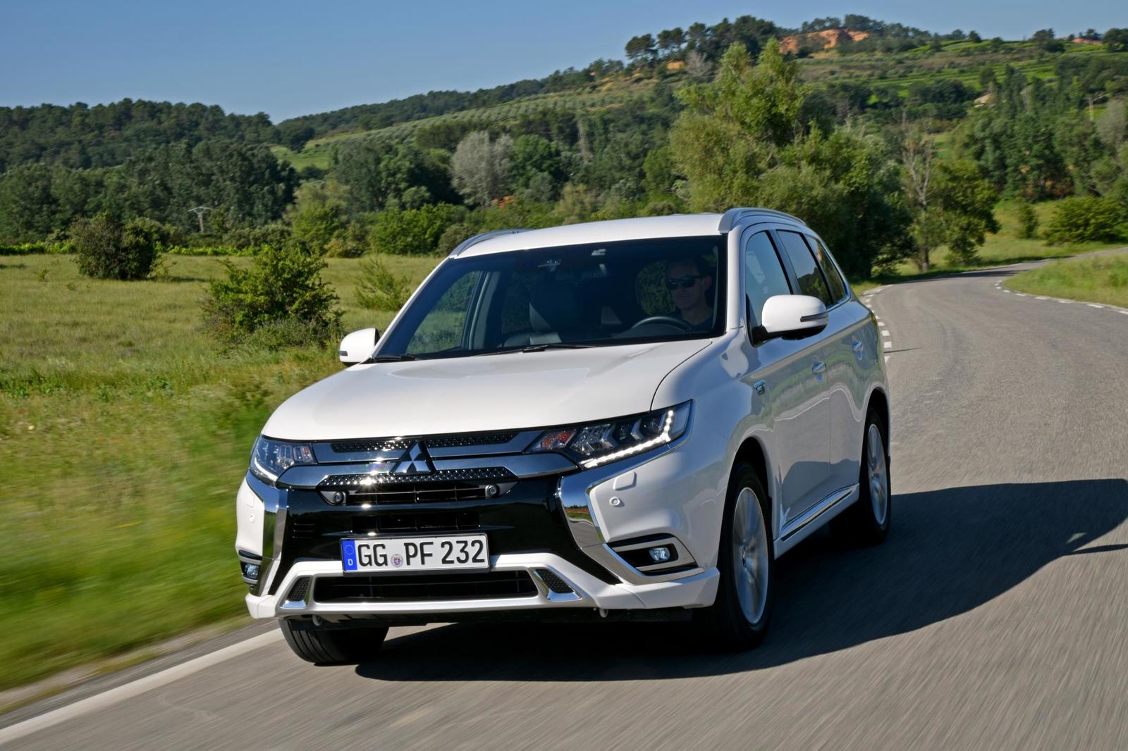 Mitsubishi Outlander_13 (9)