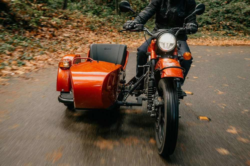 Ural-Electric-Lifestyle-4