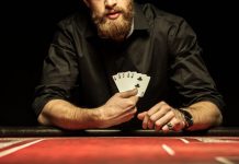 Poker: aprenda a jogar em 5 minutos!