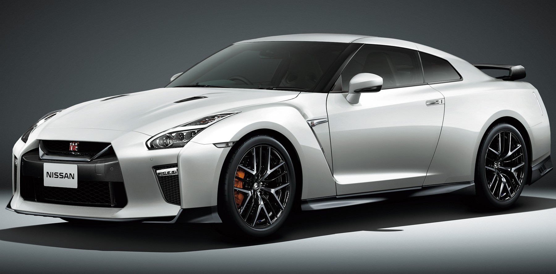 Nissan to make special GT-R celebrating partnership with Naomi O