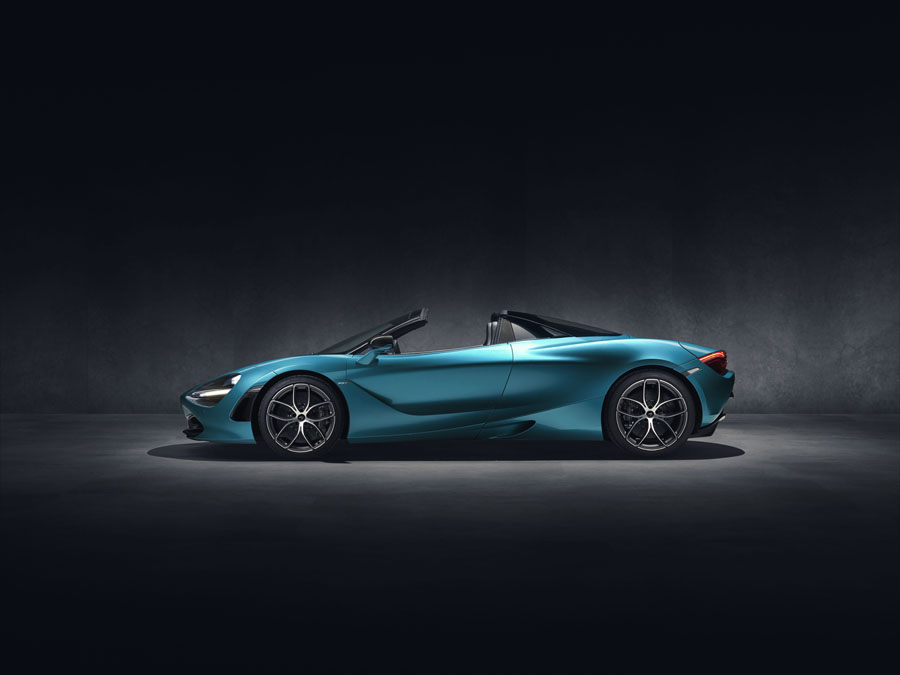 McLaren 720S Spider_Dec 2018_studio image 03