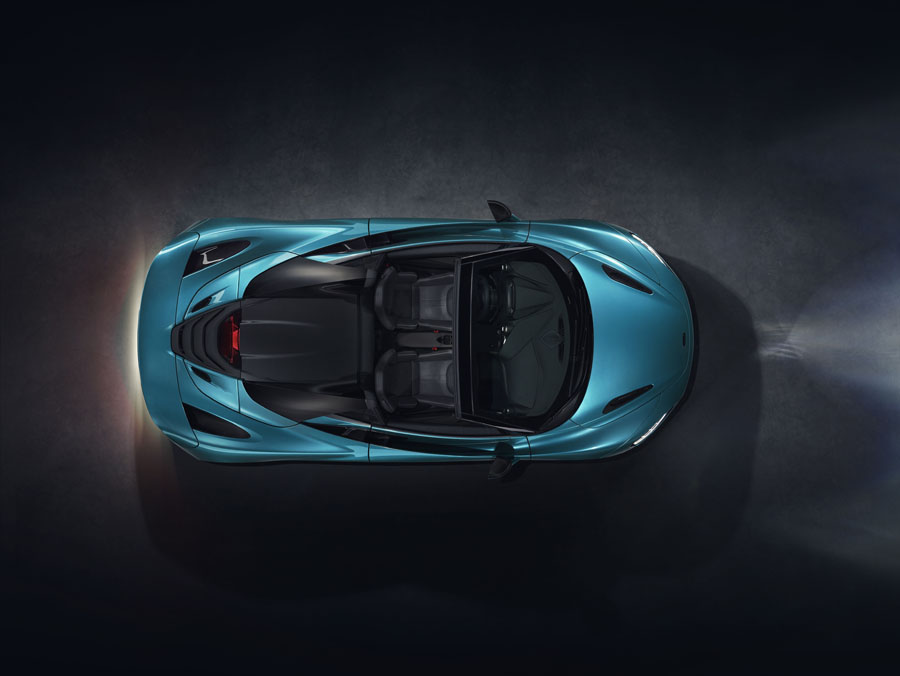 McLaren 720S Spider_Dec 2018_studio image 06