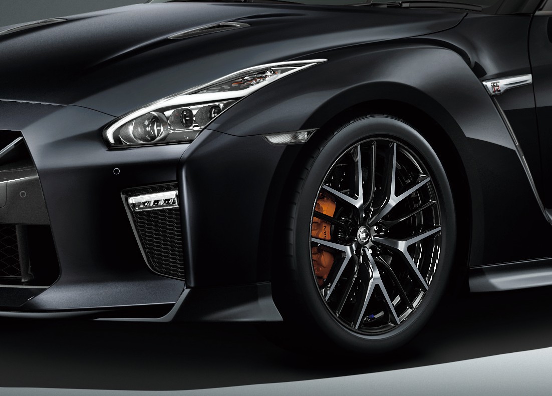 Nissan to make special GT-R celebrating partnership with Naomi O