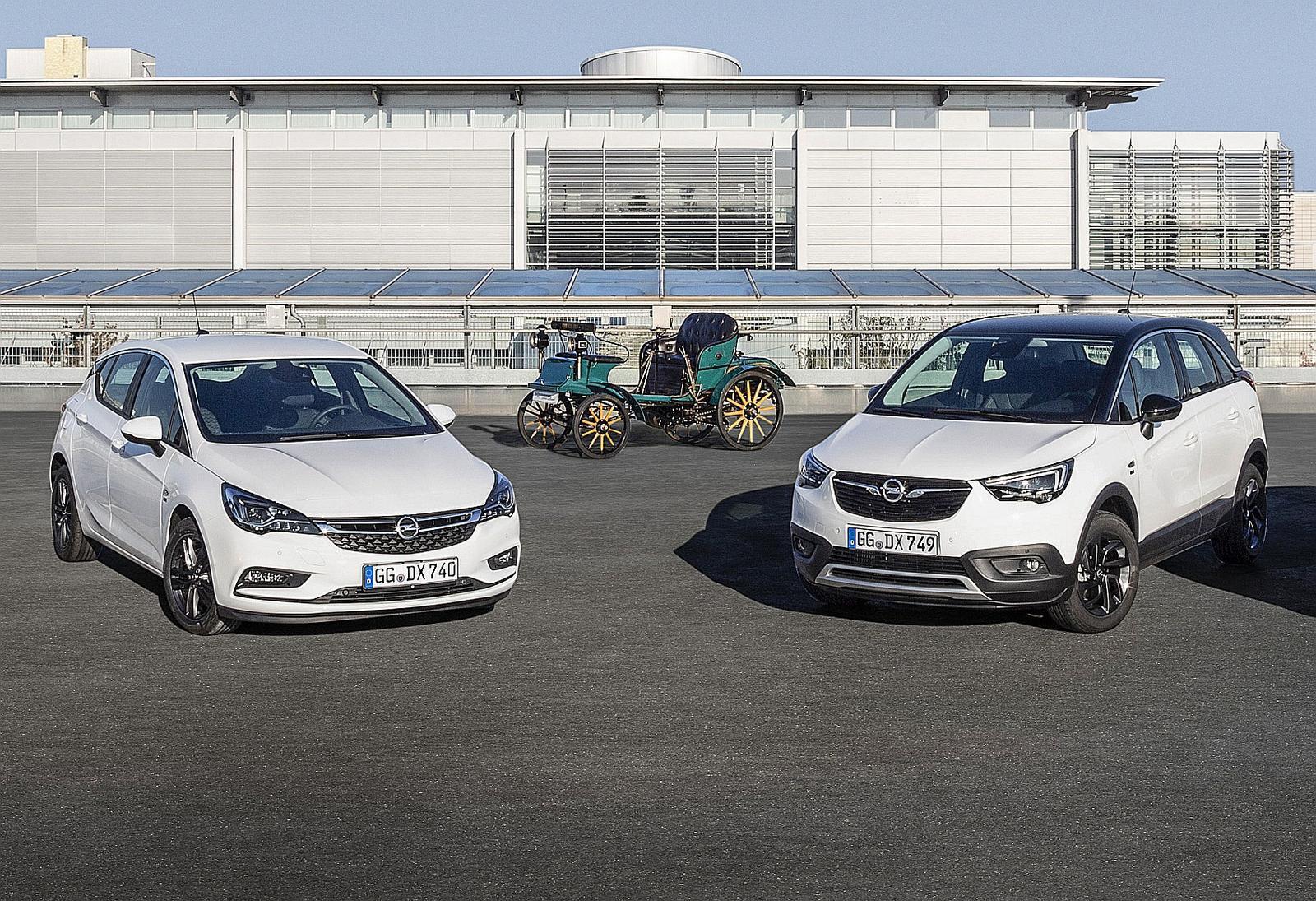 Sondermodelle „120 Jahre Automobilbau bei Opel“