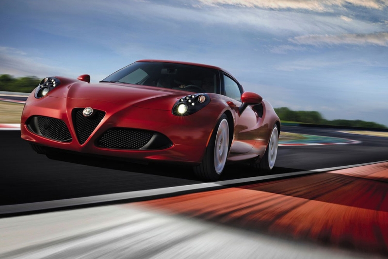 07-Alfa_Romeo-4C-2014-1280-01