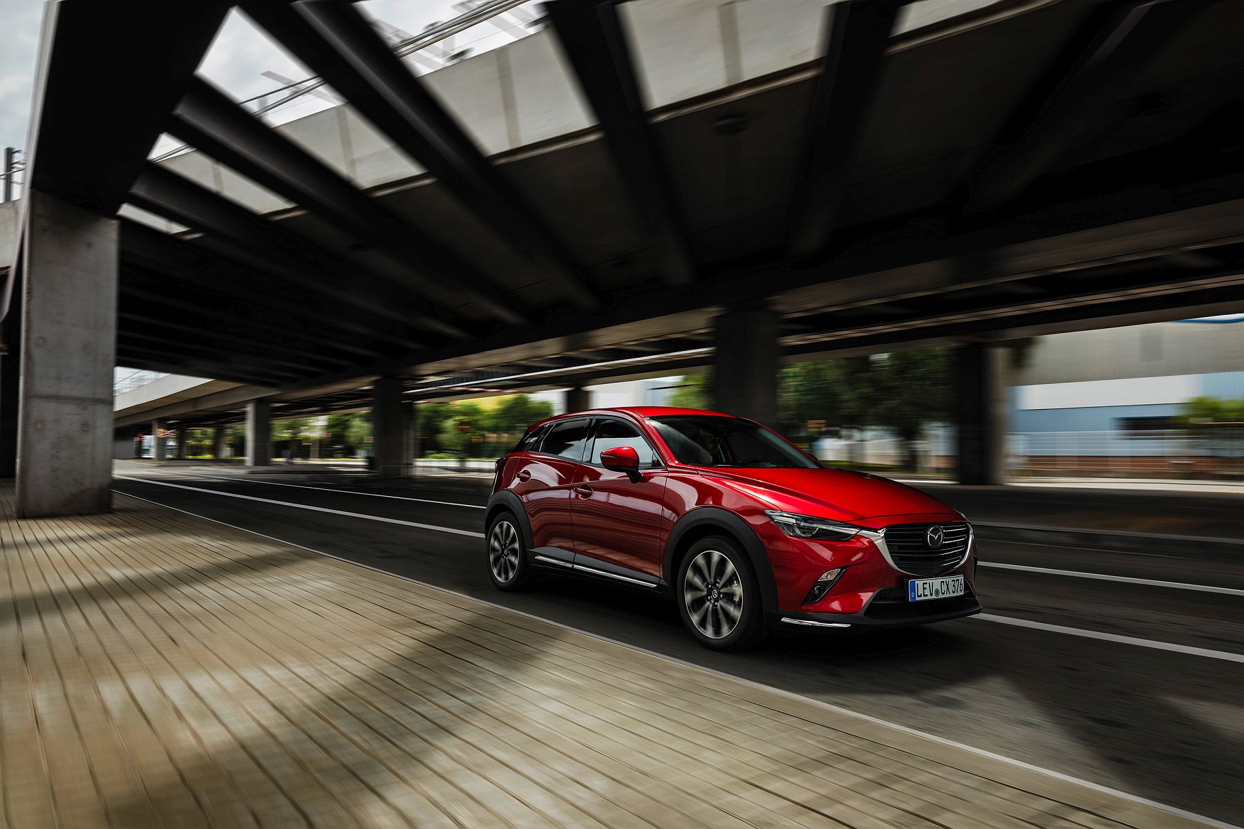 07_2018_MAZDA_CX-3_ACTION_FRONT