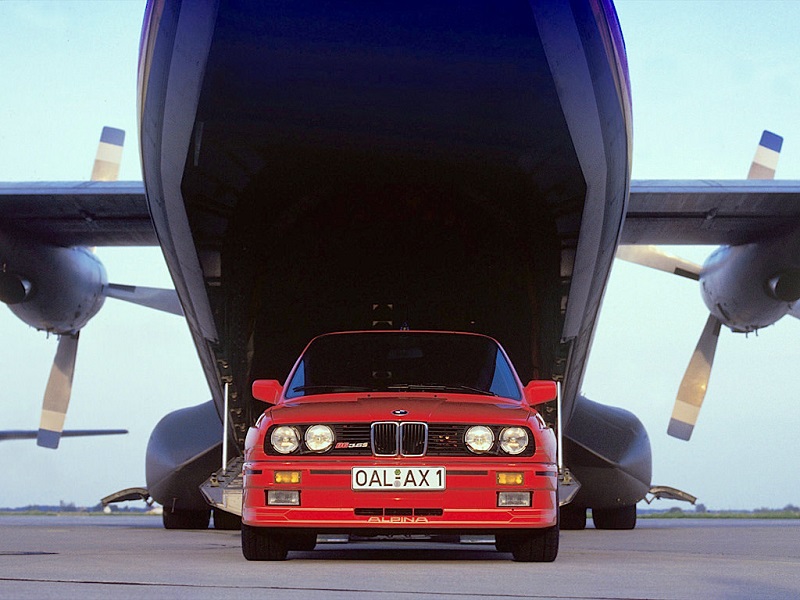 15-vintage-car-carriers-that-you-d-be-insane-to-use-today-1476934526047