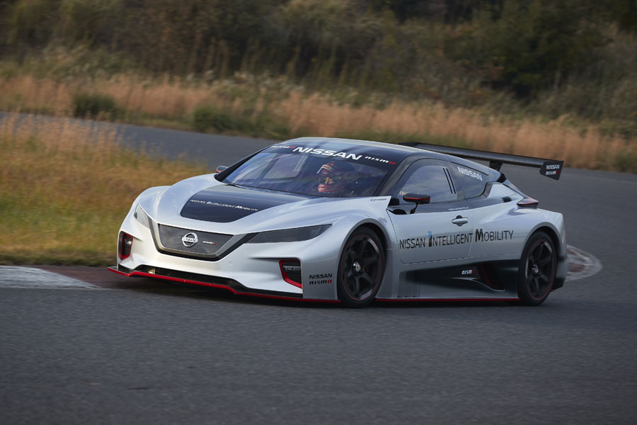 2018-LEAF-NISMO-RC-track-13