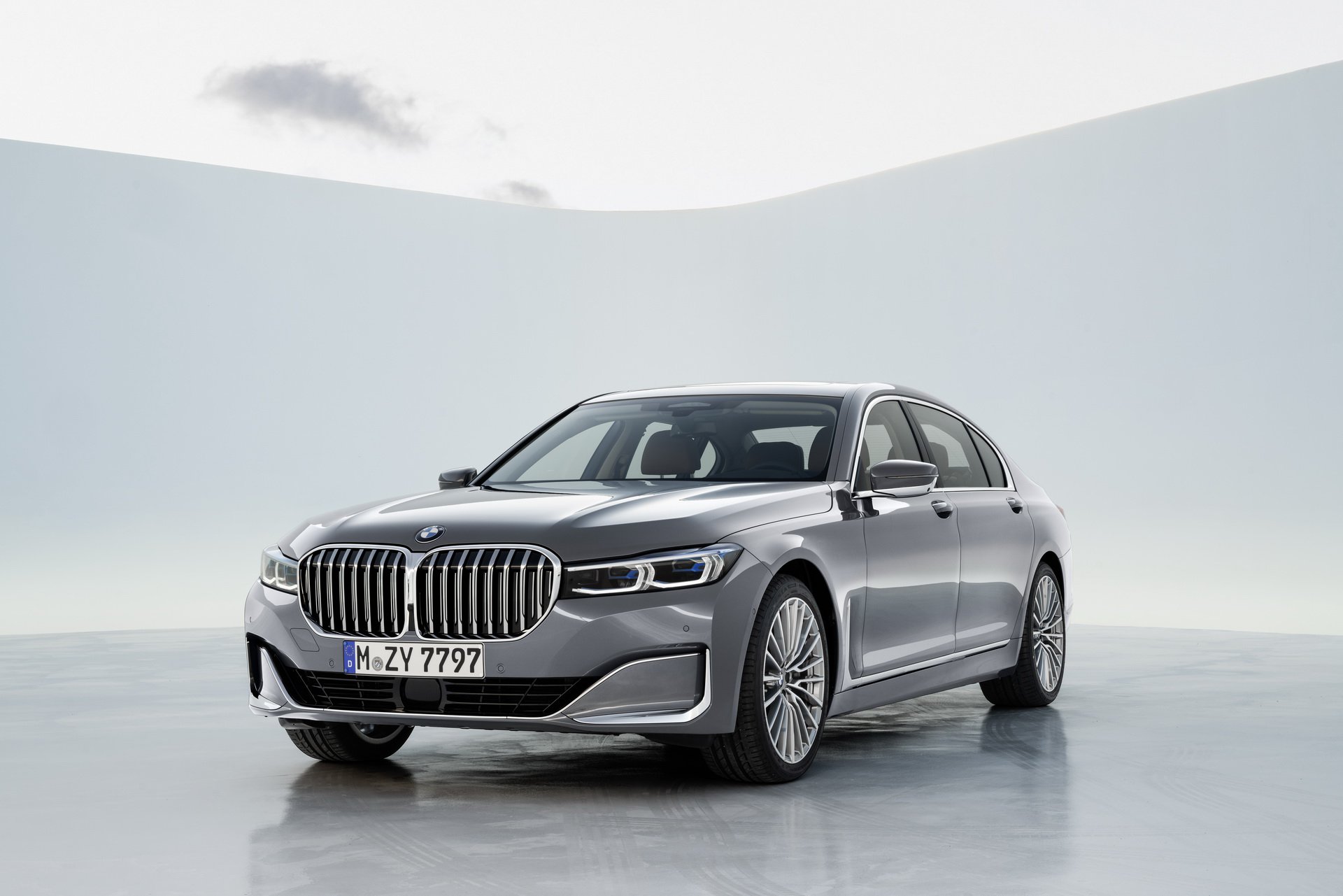 BMW Serie 7 2019 (28)