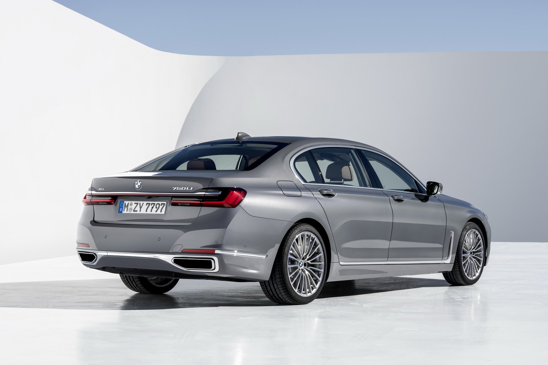 BMW Serie 7 2019 (30)