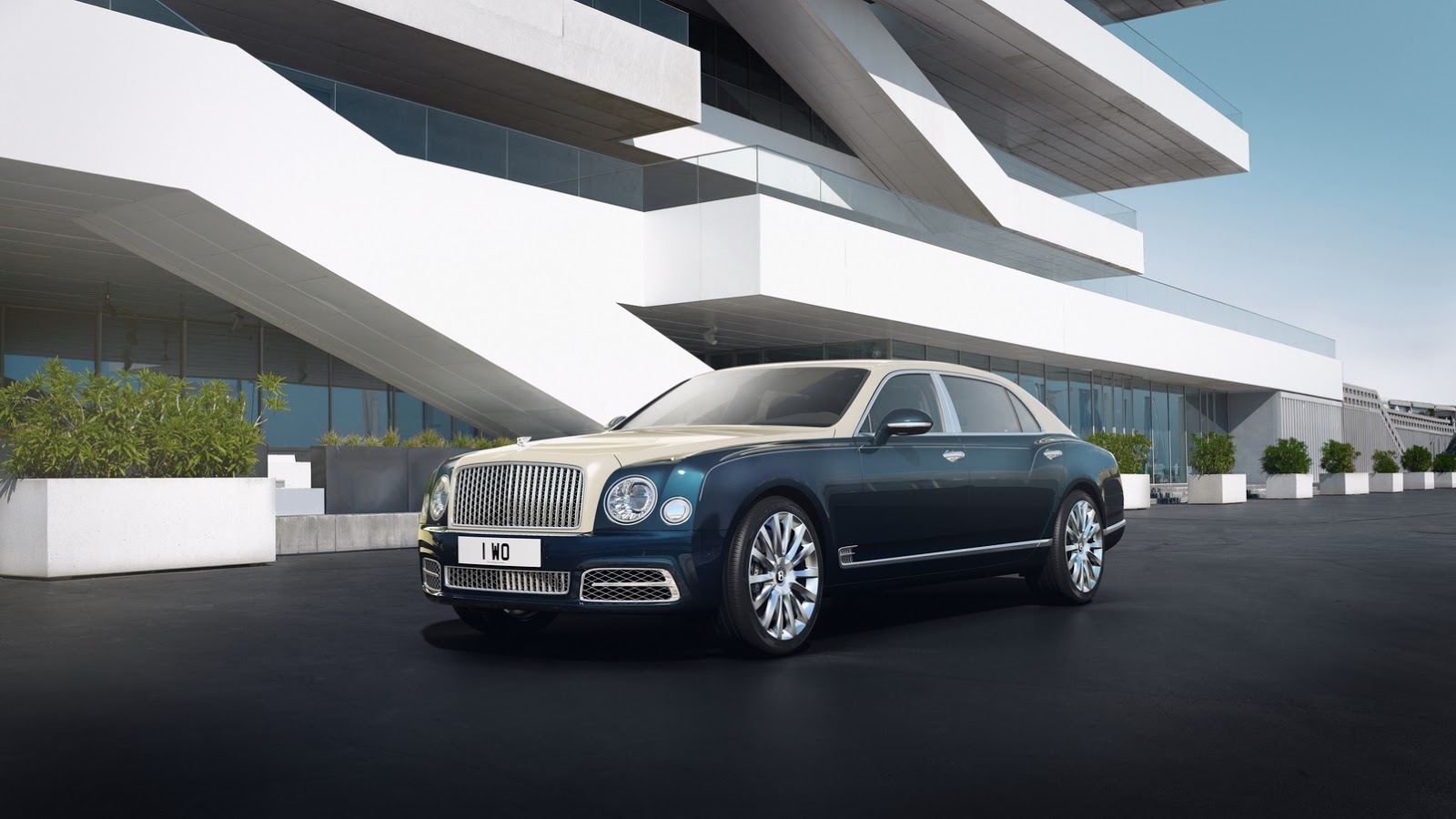 Mulsanne-Hallmark-Series-Mulliner-1