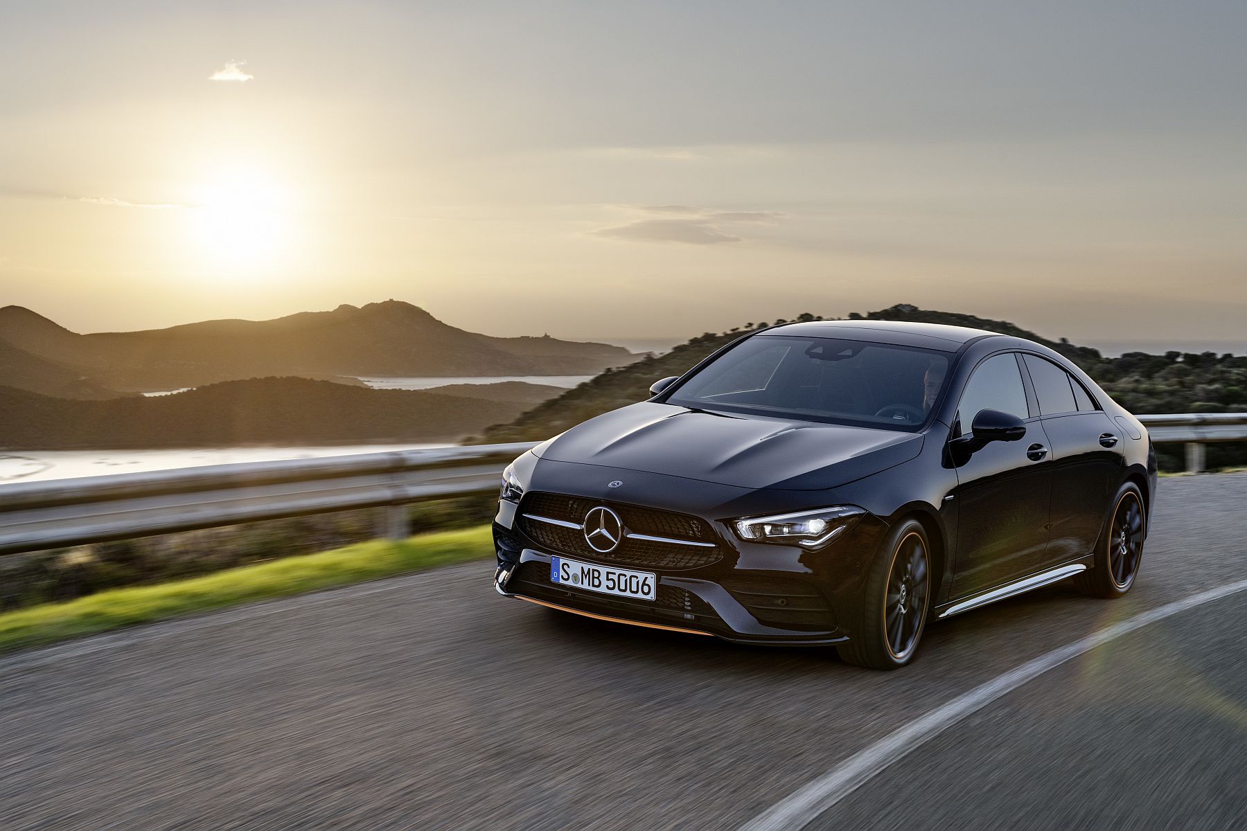 Das neue Mercedes-Benz CLA Coupé: So schön kann automobile Intelligenz sein

The new Mercedes-Benz CLA Coupé: Automotive intelligence can be this beautiful