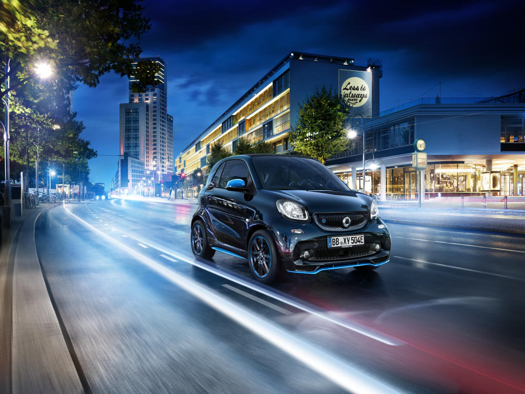 smart EQ fortwo / forfour edition nightsky

smart EQ fortwo / forfour edition nightsky