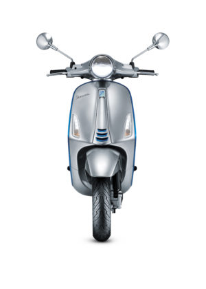03-Vespa-Elettrica-Frontale-300×420