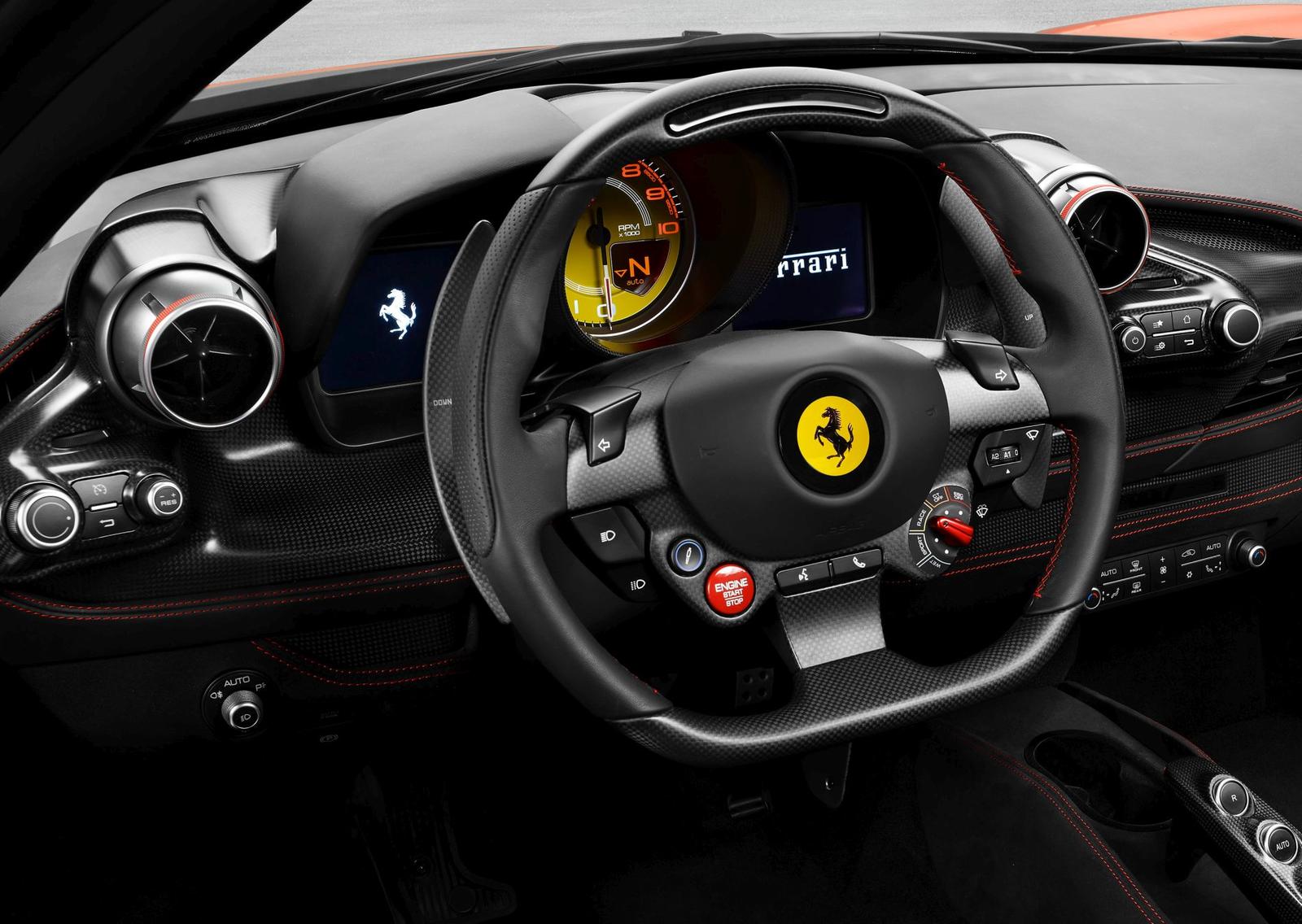 190006-car-f8-tributo1