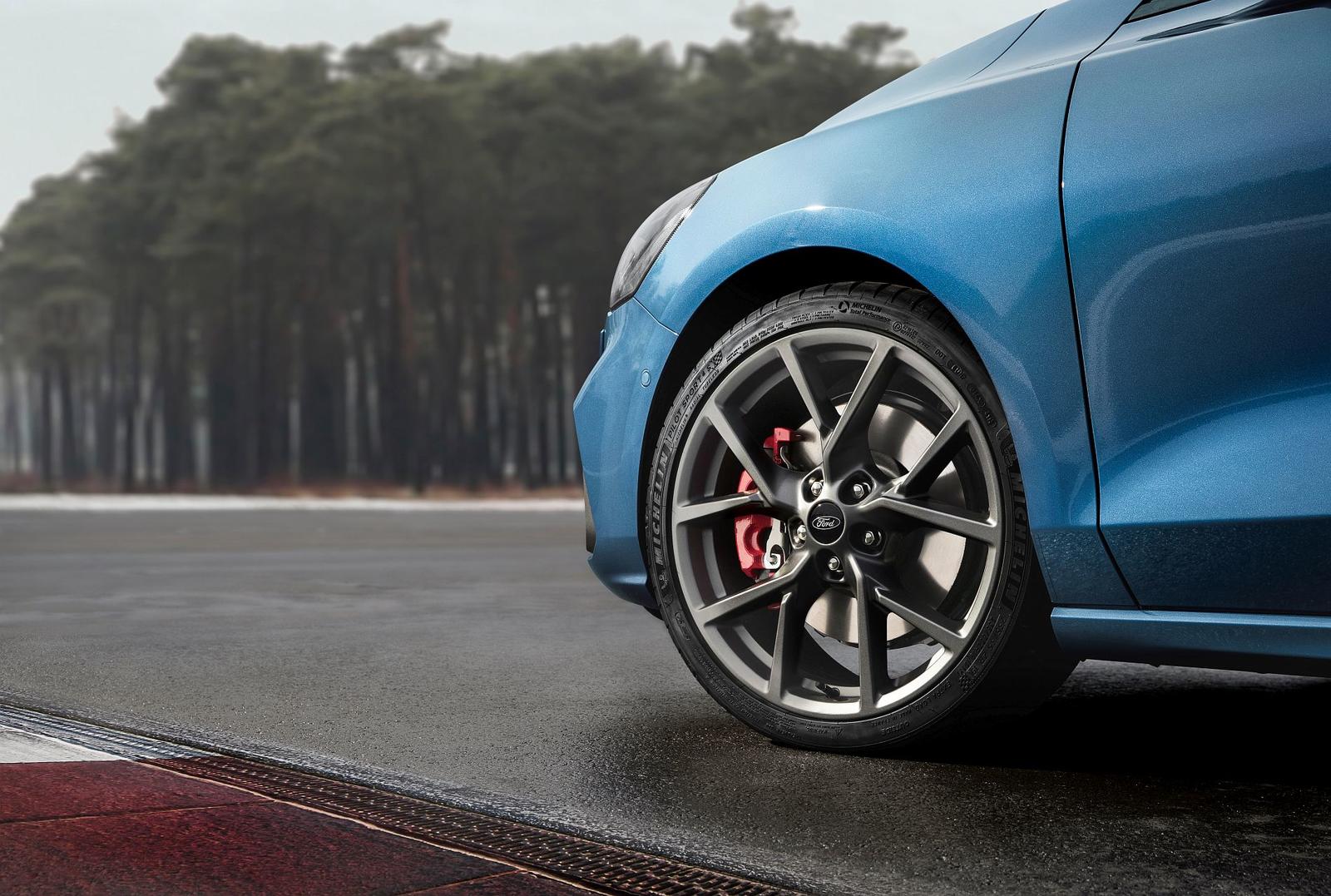 2019_FORD_FOCUS_ST_11