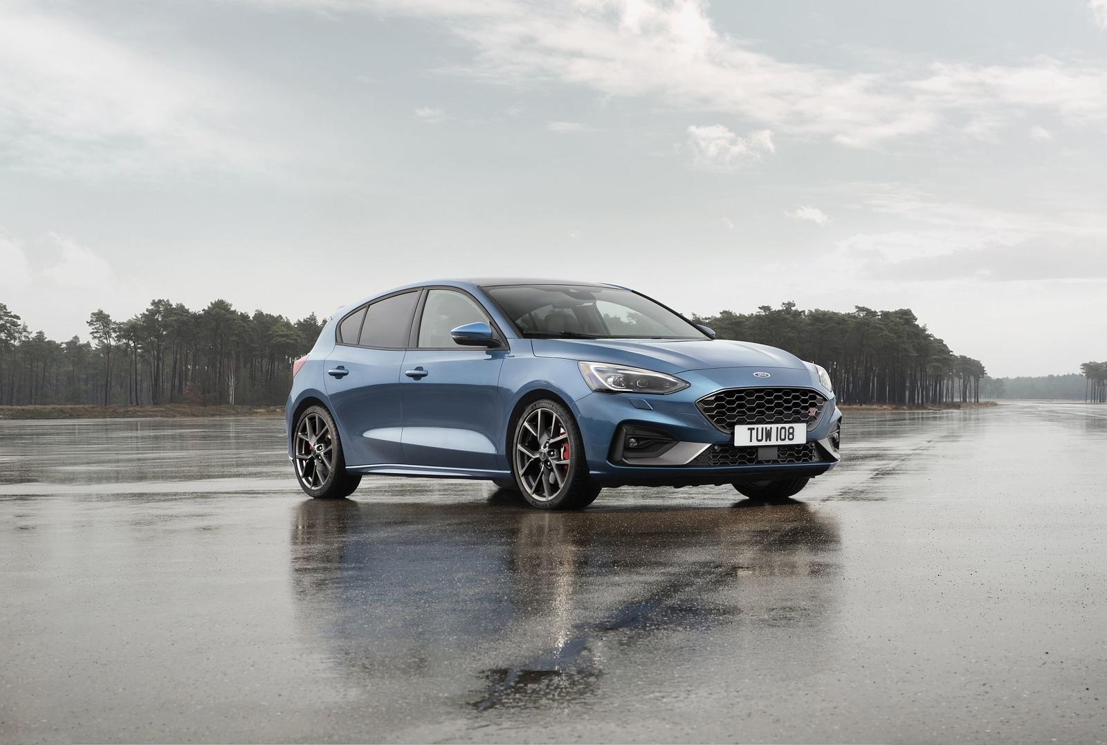 2019_FORD_FOCUS_ST_12