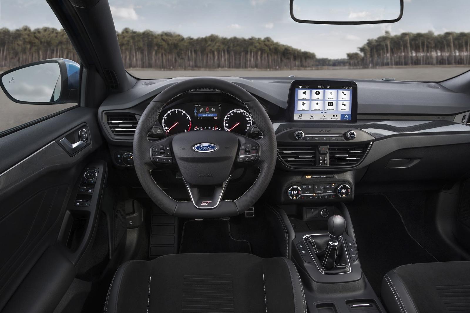 2019_FORD_FOCUS_ST_17