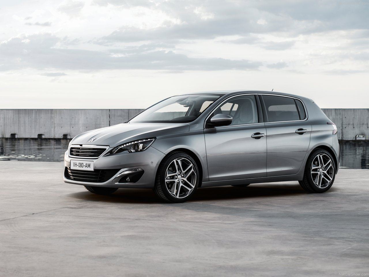 8-Peugeot-308-2014-1280-07