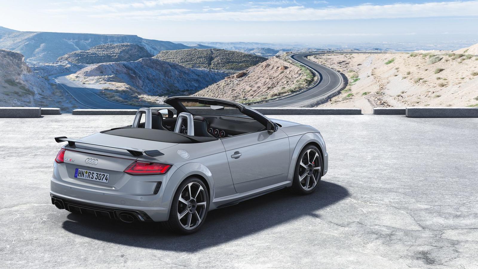 Audi TT RS Roadster